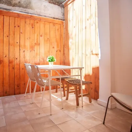 Principe Real With Terrace Apartment Lisbon